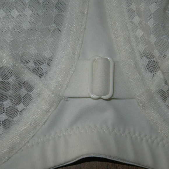 Playtex Plus Size Love My Curves Balconette Bra - Picture 3 of 4